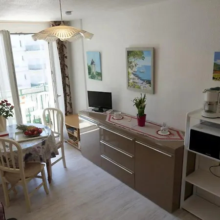 公寓 4 Pers. A Luchon - Balcons Sud, Parking Et Proximite Thermes Et Commerces - Fr-1-313-151 *