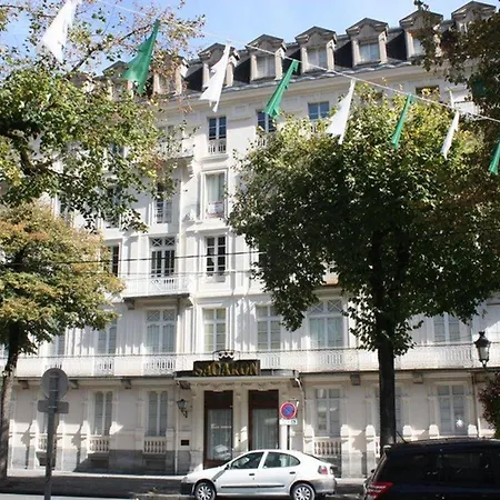 4 Pers. A Luchon - Balcons Sud, Parking Et Proximite Thermes Et Commerces - Fr-1-313-151 شقة