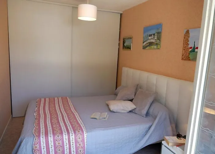 4 Pers. A Luchon - Balcons Sud, Parking Et Proximite Thermes Et Commerces - Fr-1-313-151